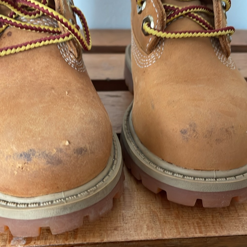 Timberlands - Picture 6 of 7